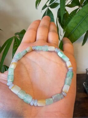 Handcrafted Natural Burmese Jadeite (Grade A) bracelet